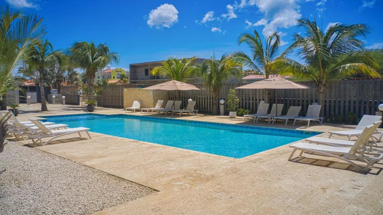 New ! Las Islas Condo # 8 Palm Beach